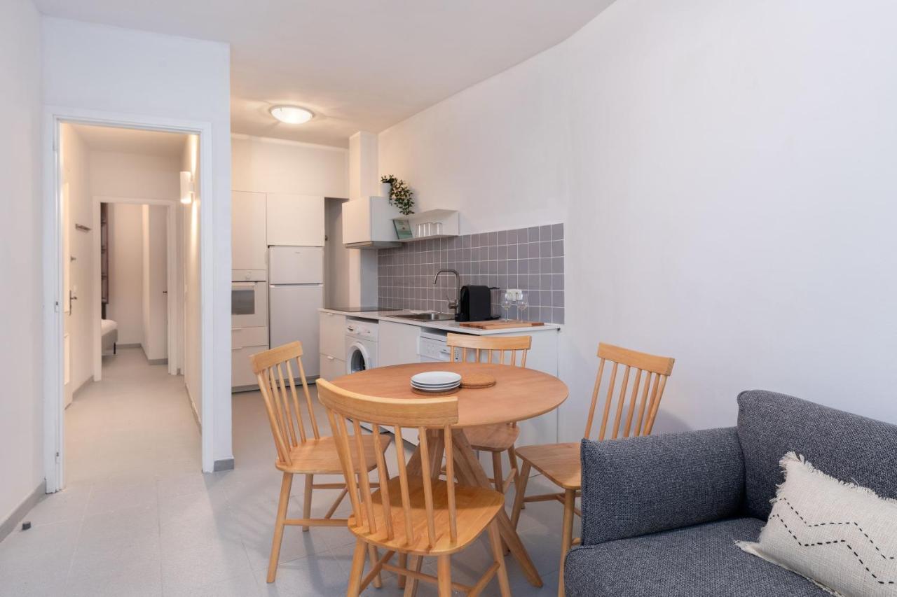 Flateli Cort Reial 10 Apartment Херона Екстериор снимка